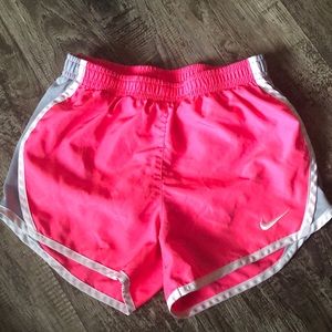 Nike girls 6x running shorts